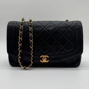Chanel Diana bag - medium